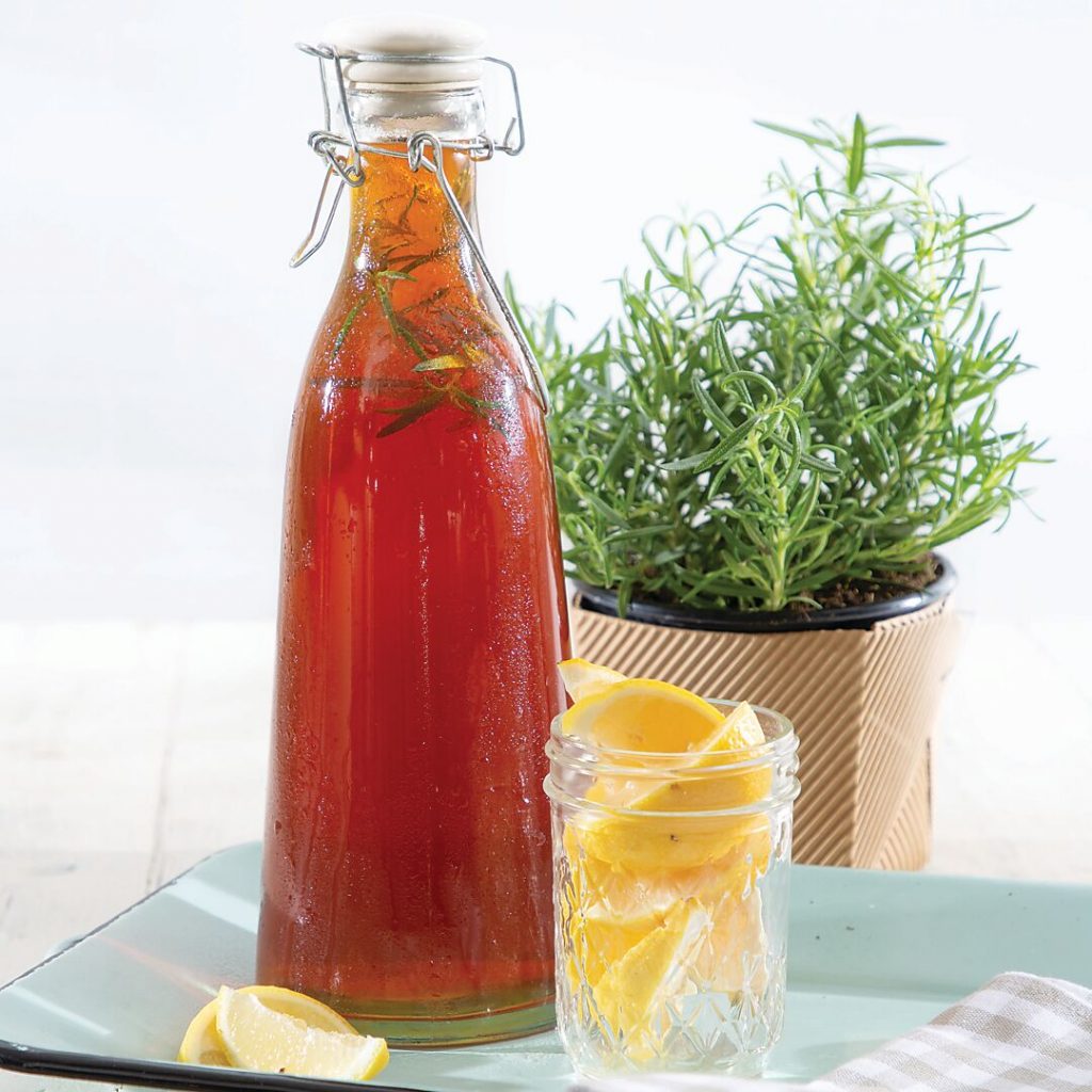 Lemon-Rosemary Sweet Iced Tea