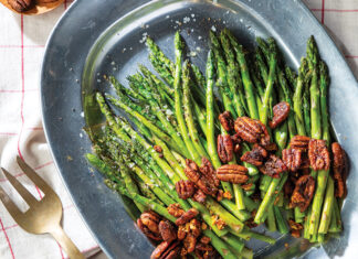 Roasted Asparagus with Creole Pecans Roasted Asparagus with Creole Pecans