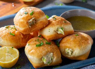 Crab-Stuffed Beignets Crab-Stuffed Beignets