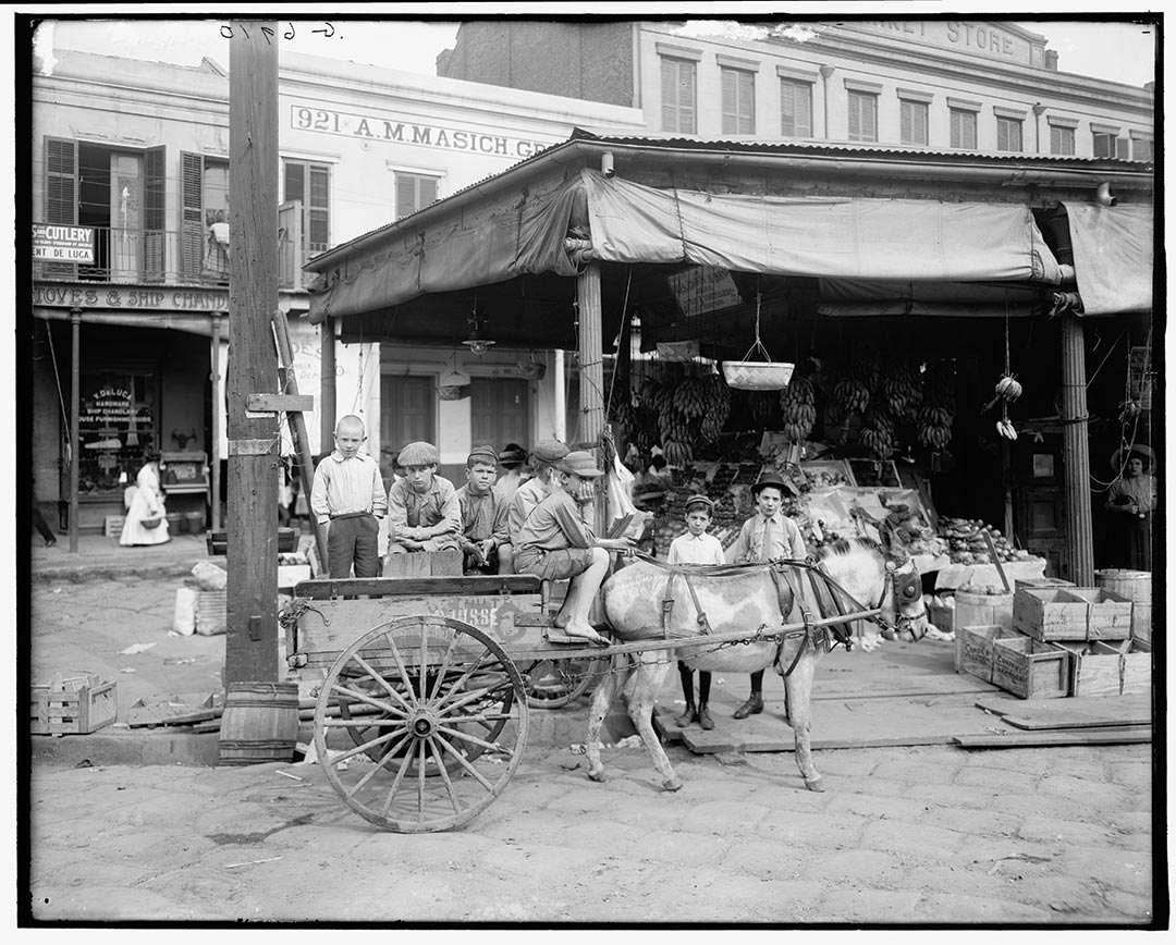 Makin’ Groceries: A 200-Year History of New Orleans’ Public Markets - Louisiana Cookin' The French Market has come to be one of New Orleans’ most popular tourist destinations, but at one time, it was the center of a system of more than 30 public markets throughout the city. Public markets once played an essential role in the daily lives of New Orleanians, who would purchase their groceries at 