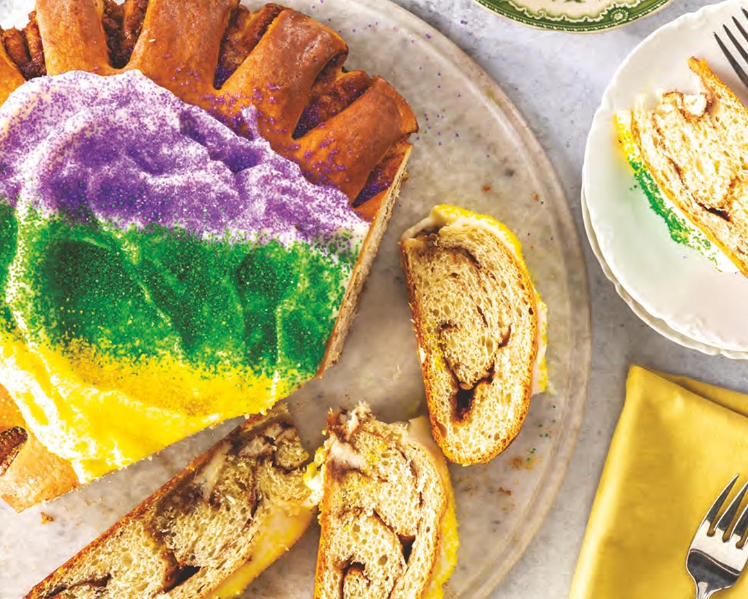 Dong PhuongStyle King Cake Louisiana Cookin'