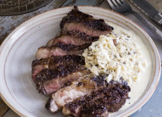 Rib Eyes with Blender Crabmeat Bearnaise Rib Eyes with Blender Crabmeat Bearnaise