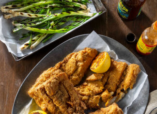 Pan-Fried Fish with Grilled Green Onion Fried Fish